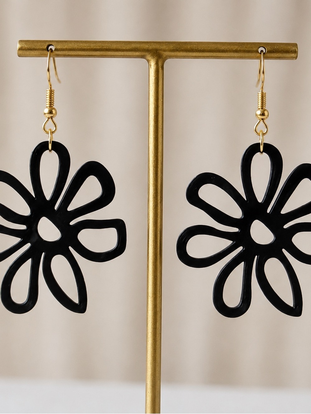 3D printed Black Flower Dangle Earrings